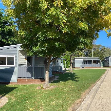 Beachcomber Caravan Park Маллакута Экстерьер фото