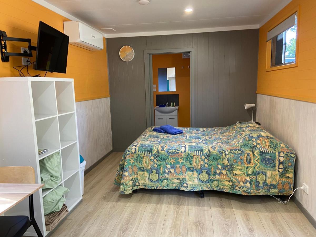 Beachcomber Caravan Park Маллакута Экстерьер фото